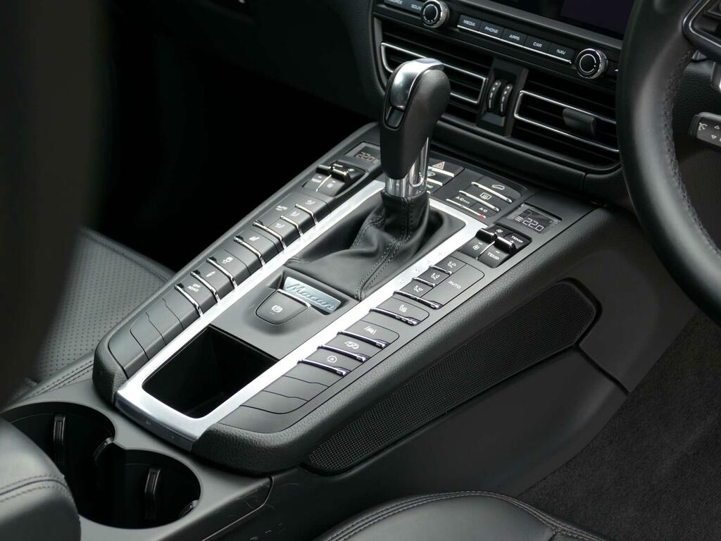 Porsche Macan 5dr Pdk Grey #20