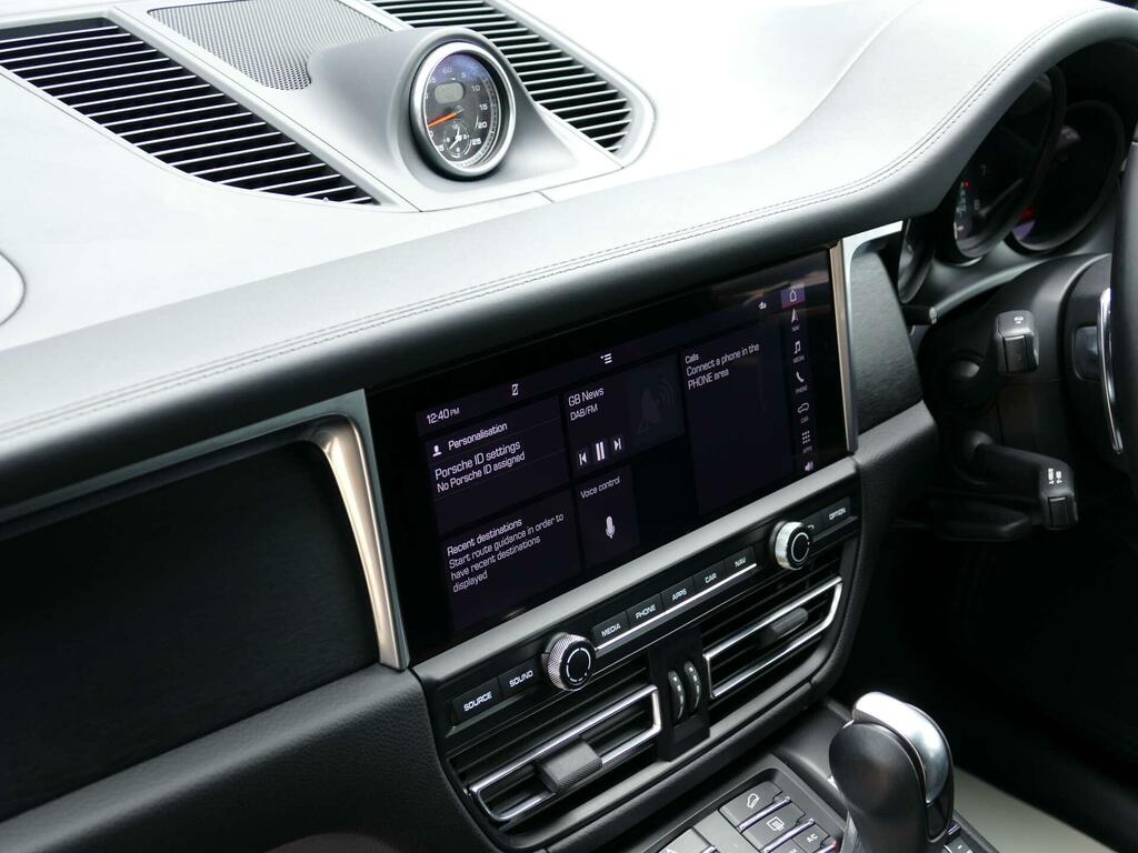 Porsche Macan 5dr Pdk Grey #27