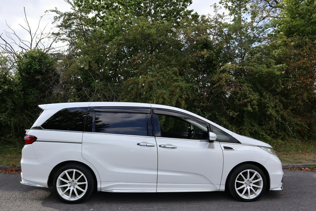 Honda Odyssey 2.0 Hybrid Absolute Honda Sensing Ex Pack 7S White #2