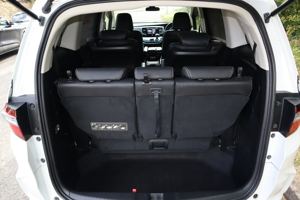 Honda Odyssey Active Hybrid Mpv Silver #14