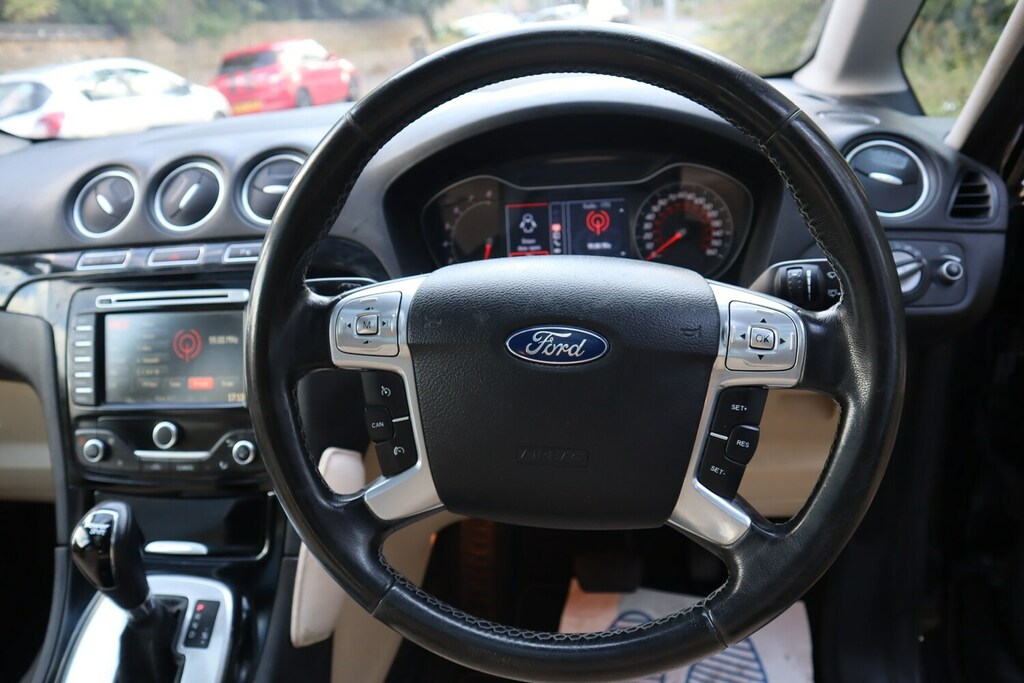 Ford Galaxy Silver #15