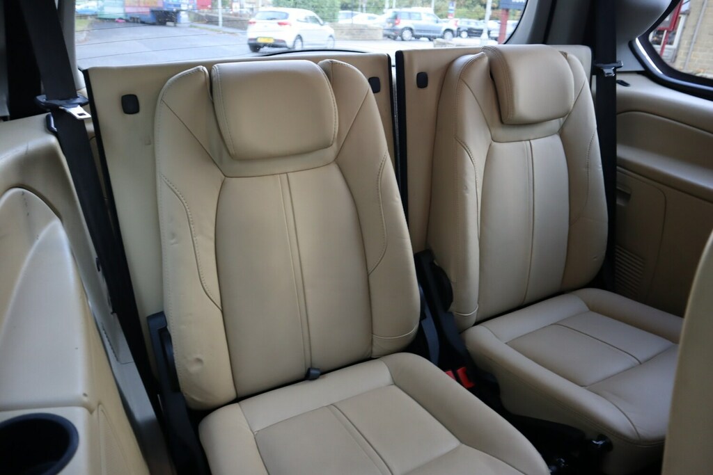 Ford Galaxy Silver #10