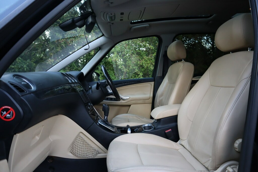 Ford Galaxy Silver #12