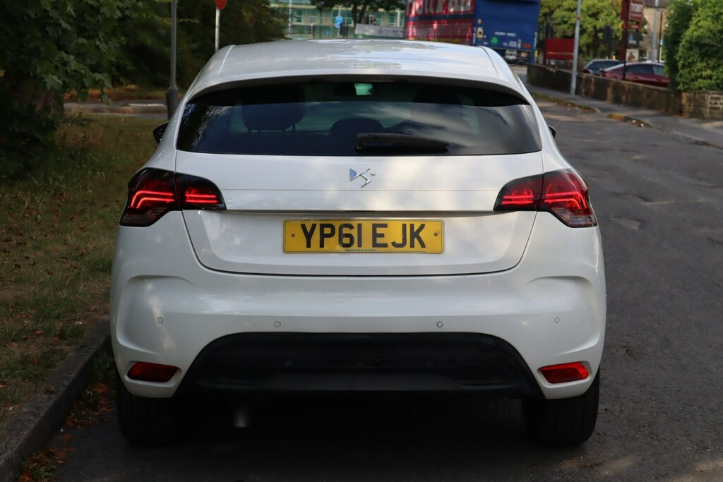 Citroen DS4 1.6 Hdi Dstyle White #4