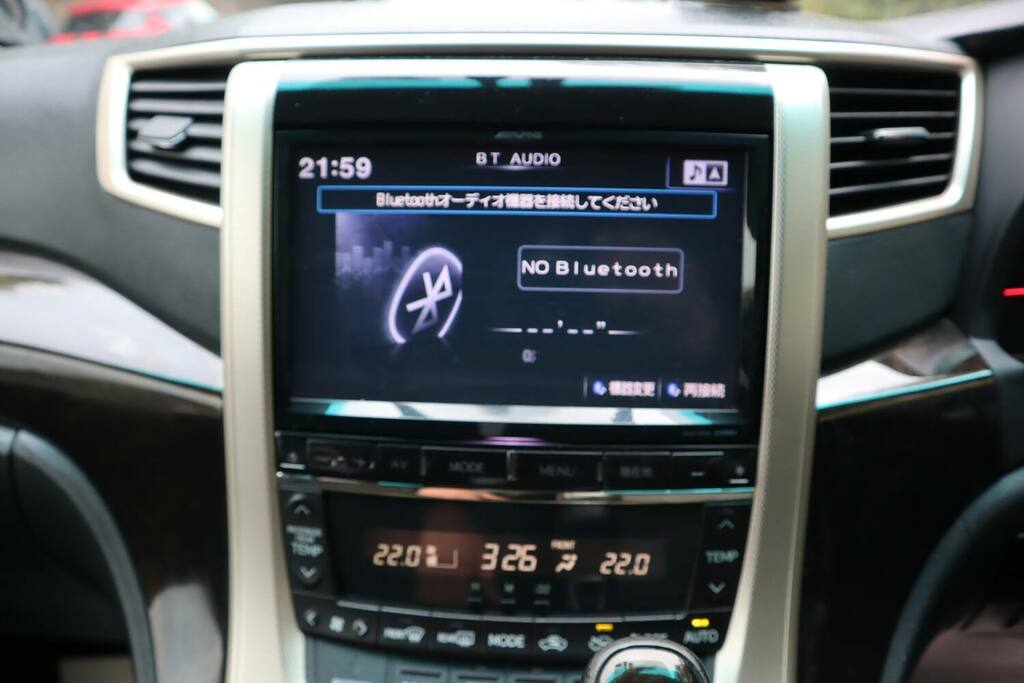 Toyota Vellfire Mpv Black #17