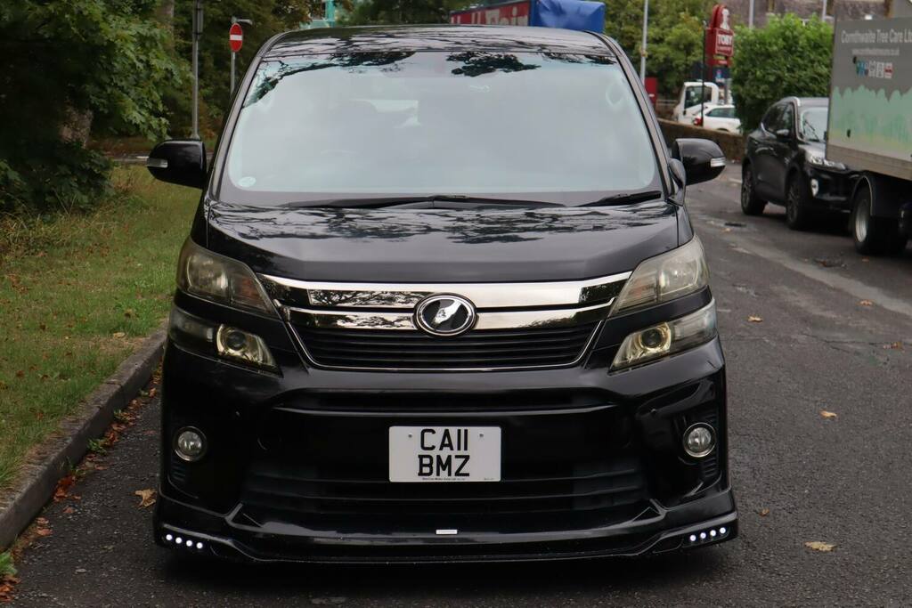 Toyota Vellfire Mpv Black #8