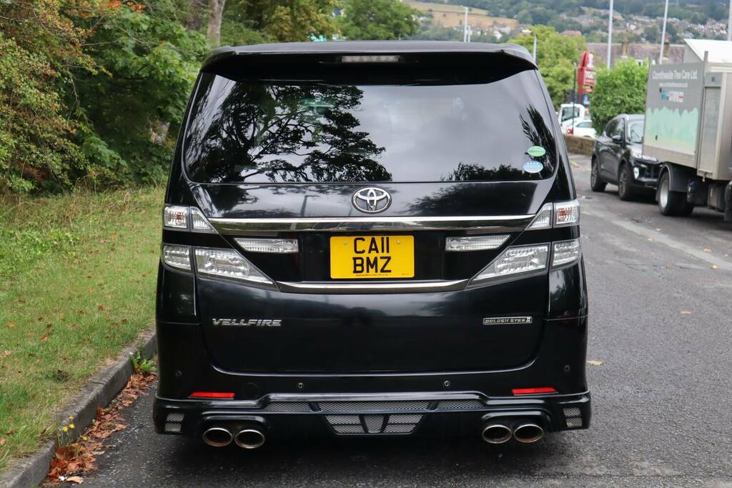 Toyota Vellfire 2.4 Z Golden Eyes 2 7S Full Tommy Kaira J Black #4
