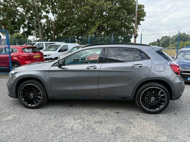 Mercedes-Benz GLA Class Blue #5