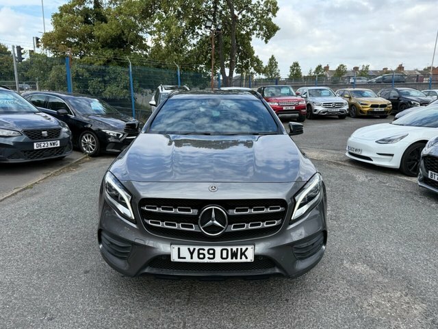 Mercedes-Benz GLA Class Blue #7