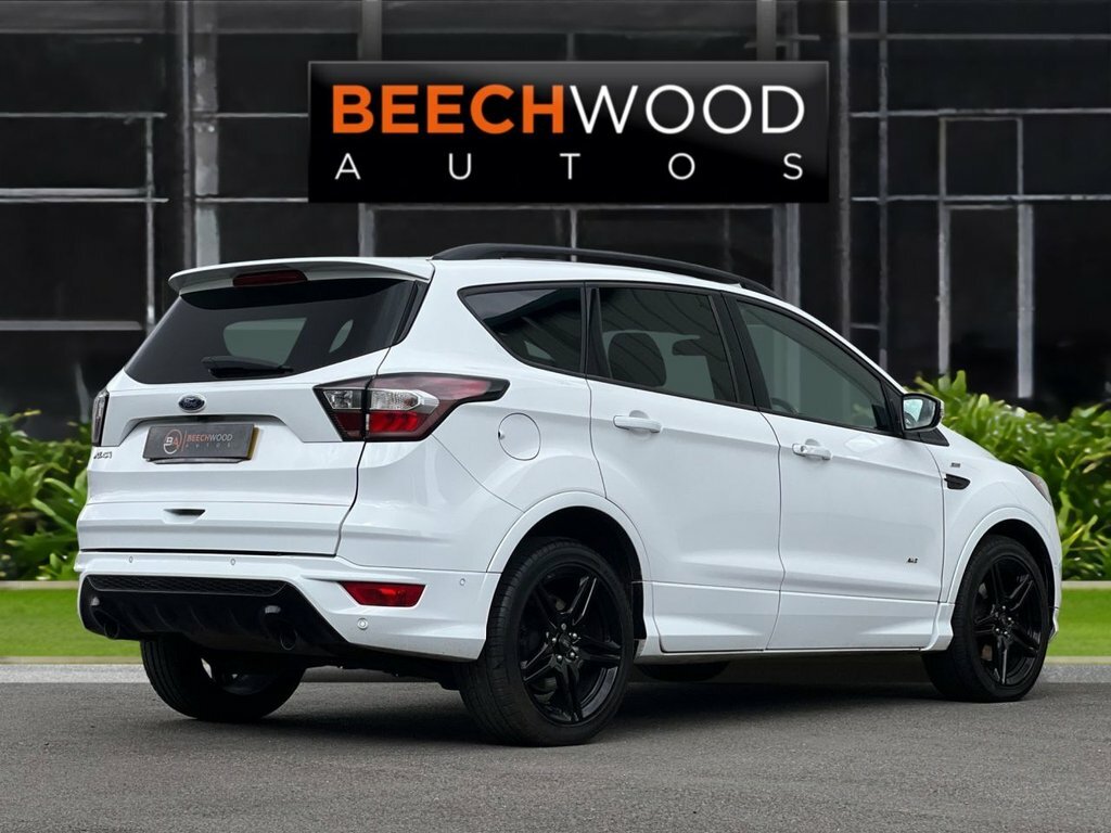 Ford Kuga 2017 2.0 Tdci St-line Suv Powershift Aw PX17WRC White #5