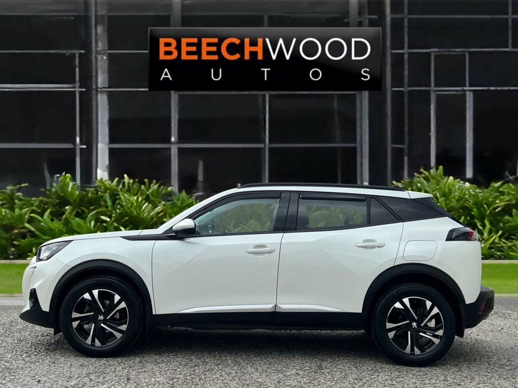 Peugeot 2008 2020 1.2 Puretech Allure Premium Suv Ea White #6