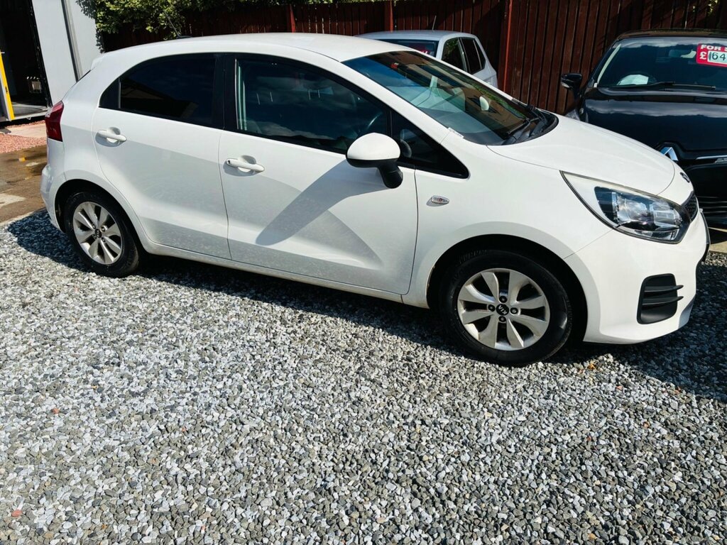 Kia RIO 1.25 Sr7 Euro 6 White