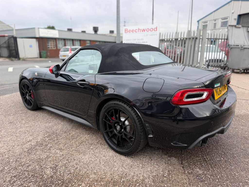 Abarth 124 Spider 1.4 Multiair Euro 6 Black #5