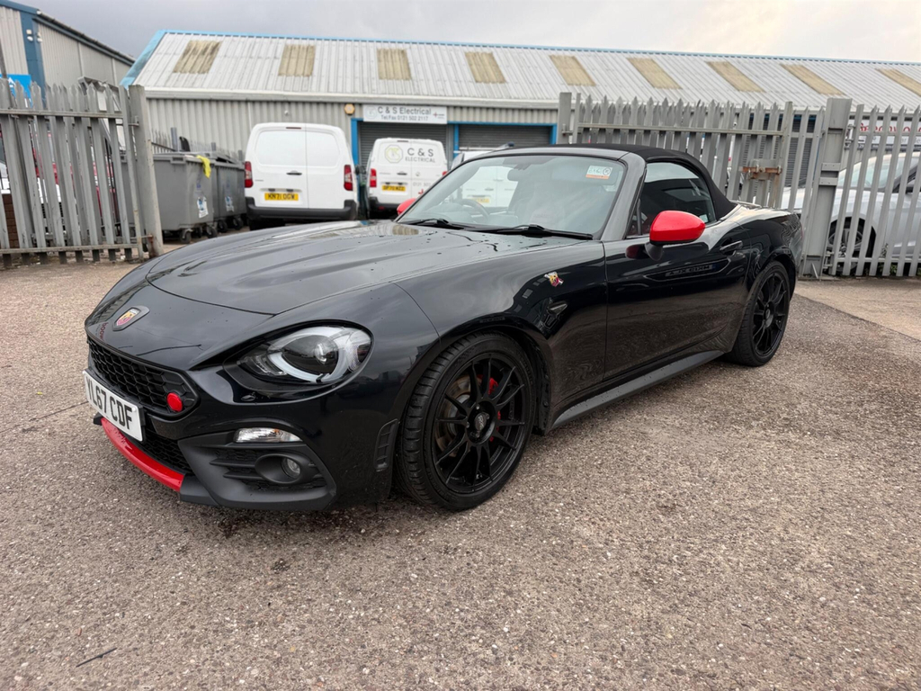Abarth 124 Spider 1.4 Multiair Euro 6 Black #4
