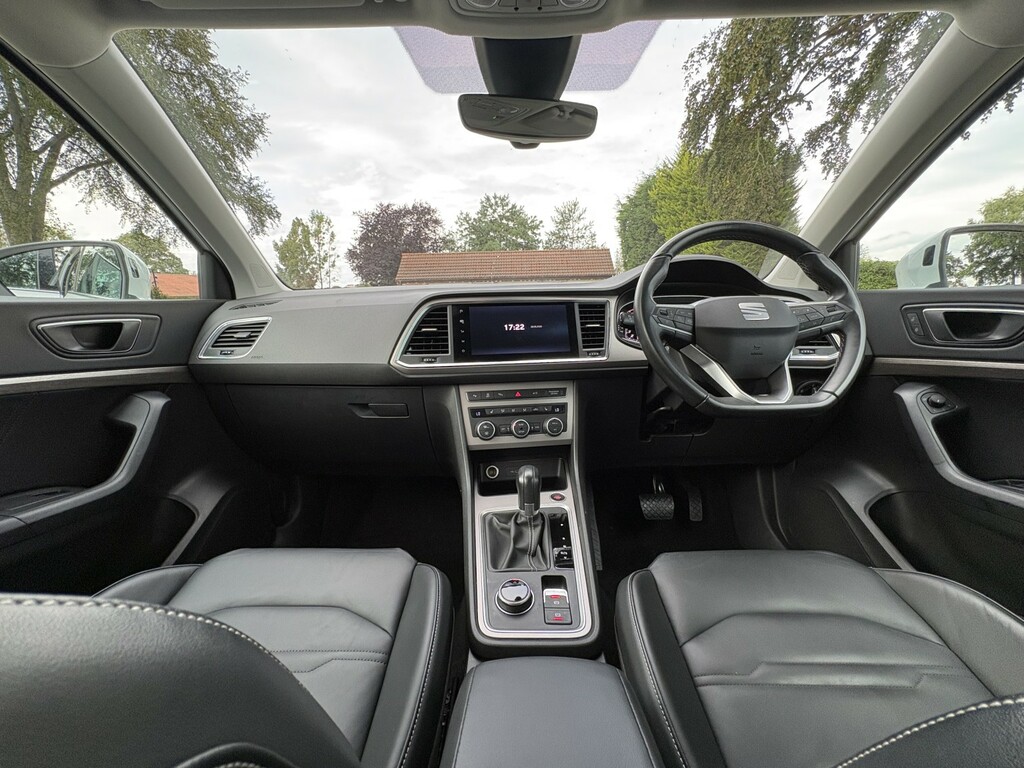 Seat Ateca Suv 1.5 Tsi Evo Xperience Lux 202373 YP73CXY White #3