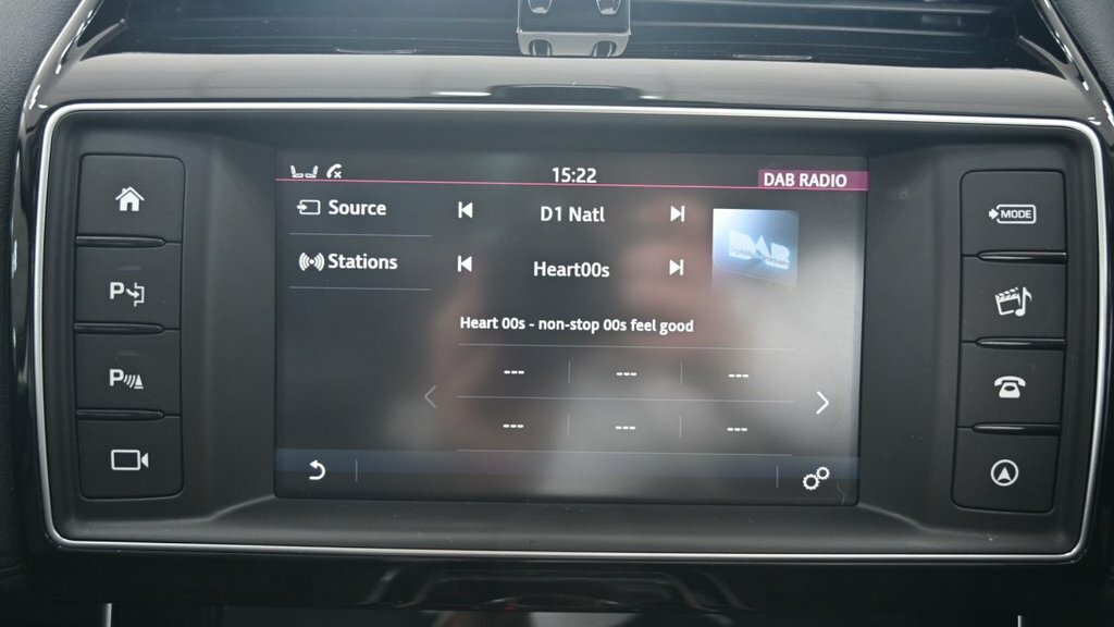 Jaguar XE  Black #19