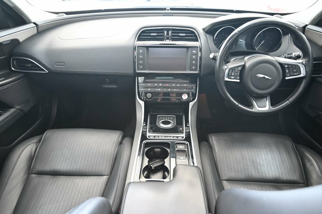 Jaguar XE  Black #16