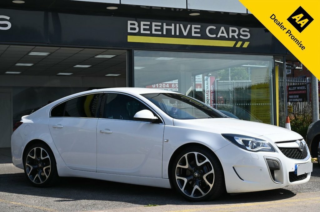 Vauxhall Insignia 2.8L Vxr Supersport White