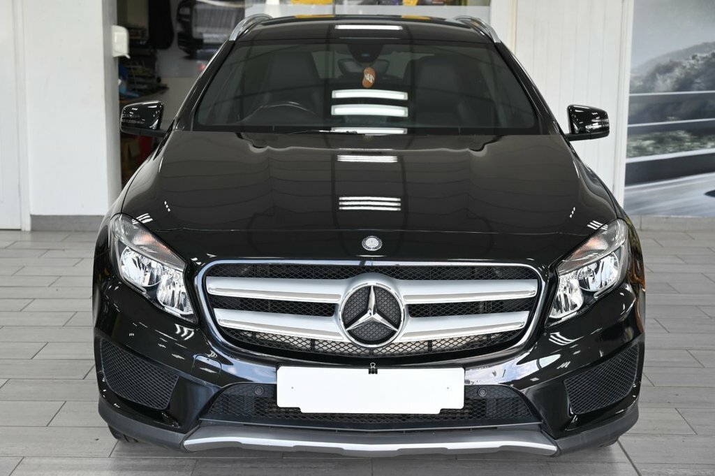 Mercedes-Benz GLA Class 2.1L Amg Line Black #6