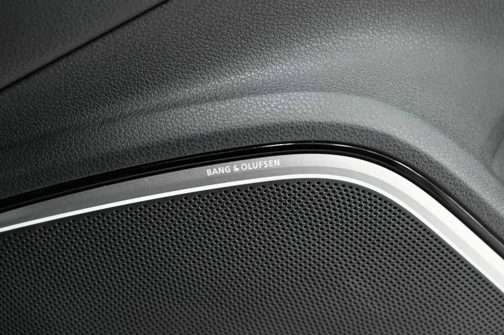 Audi S3 Hatchback 2.0 Black #26