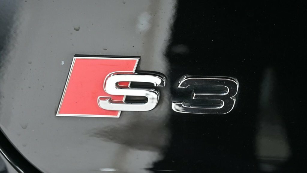 Audi S3 Hatchback 2.0 Black #28