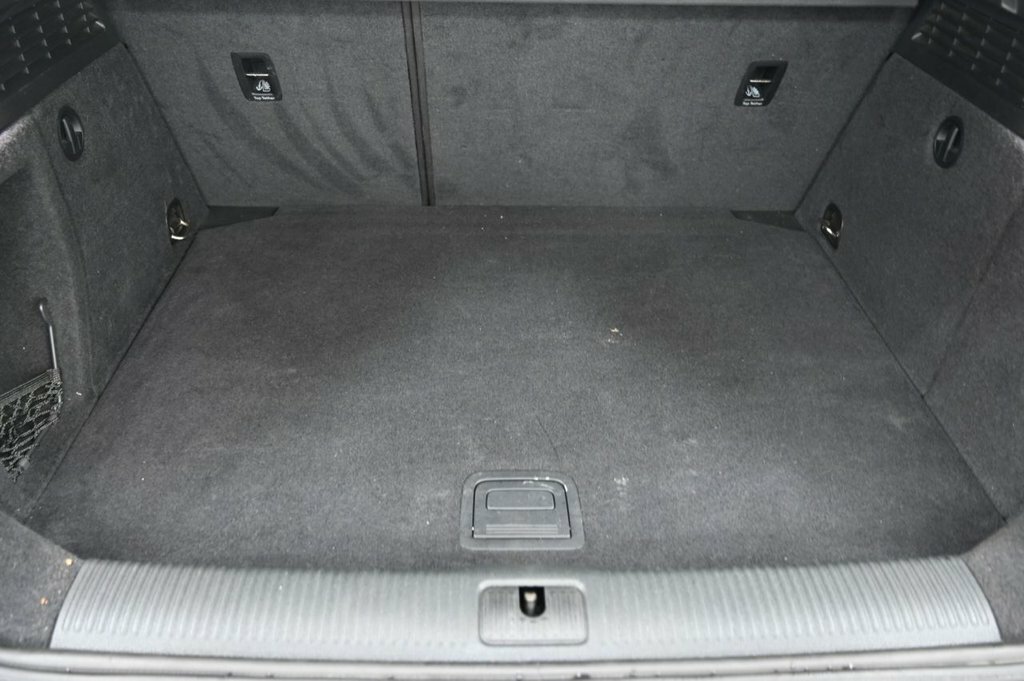 Audi S3 Hatchback 2.0 Black #7