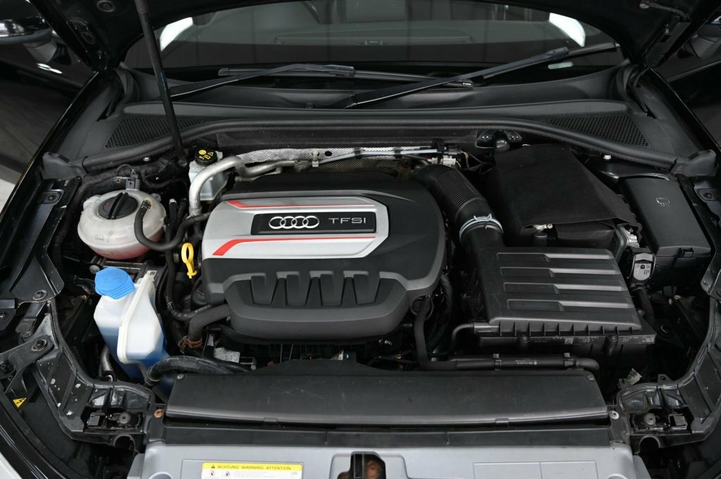 Audi S3 Hatchback 2.0 Black #30