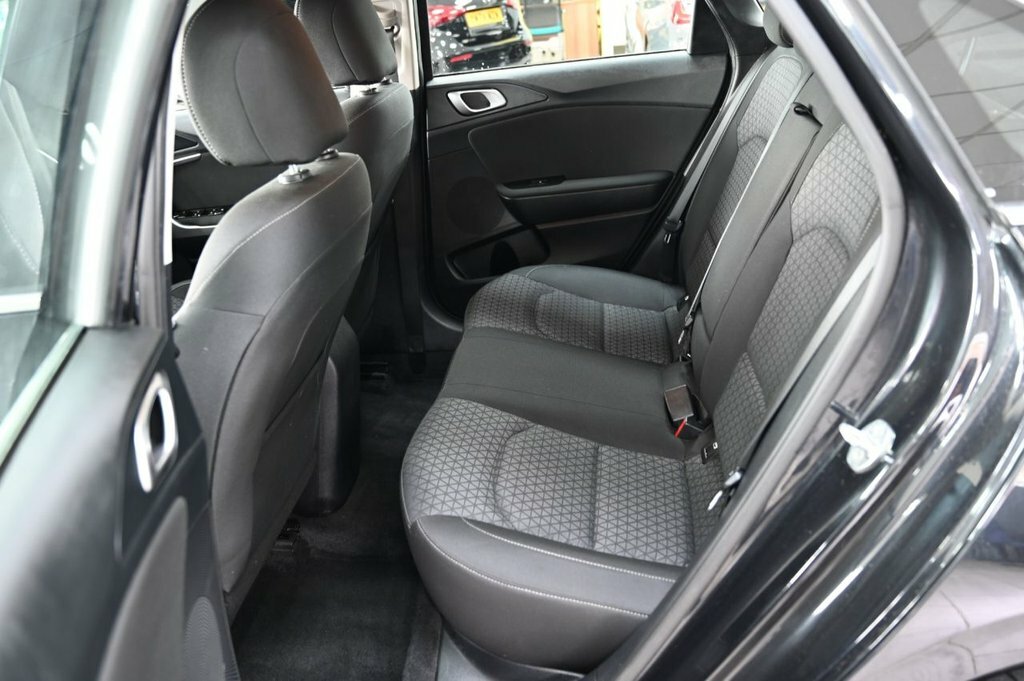 Kia Ceed Ceed 2 Isg White #10