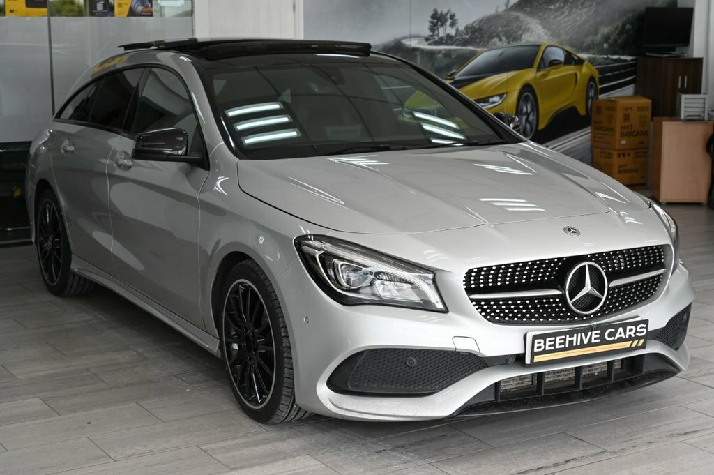 Mercedes-Benz CLA Class 2L Amg Line Night Edition Silver #2