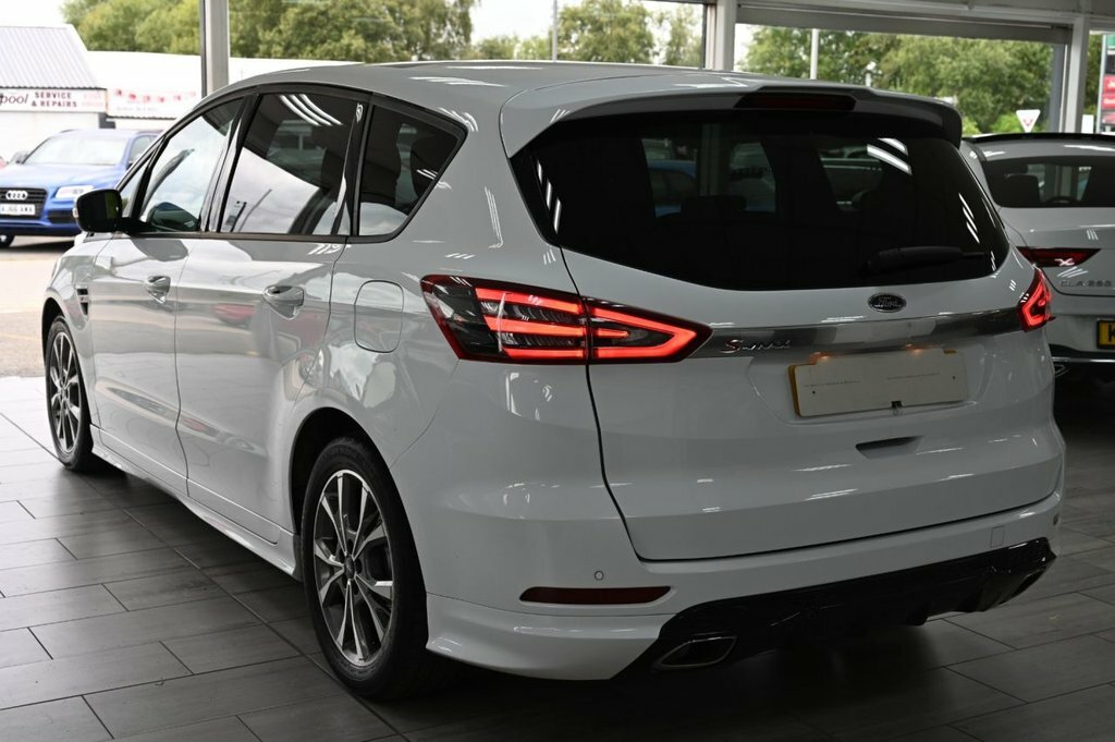 Ford S-Max Titanium 2.0 Ecoblue 150Ps Black #9