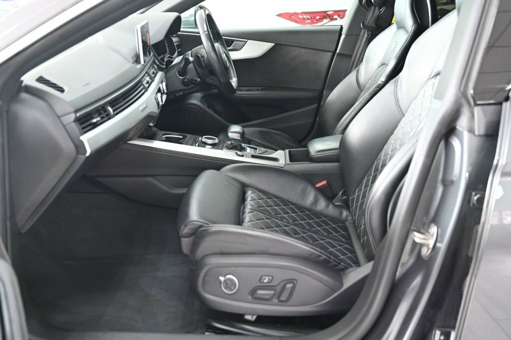 Audi S5 Hatchback Grey #12