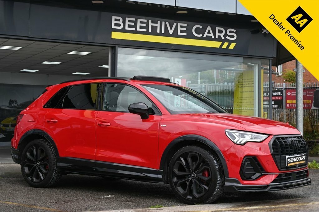 Audi Q3 1.5L Vorsprung Red