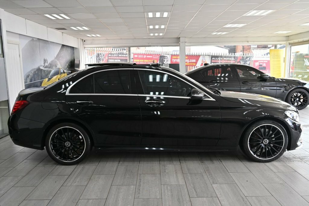 Mercedes-Benz C Class 2.1L Amg Line Black #3