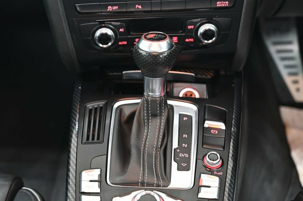 Audi RS4 Avant 4.2L Null Grey #18