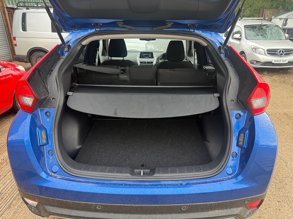 Mitsubishi Eclipse Cross Exceed Silver #22