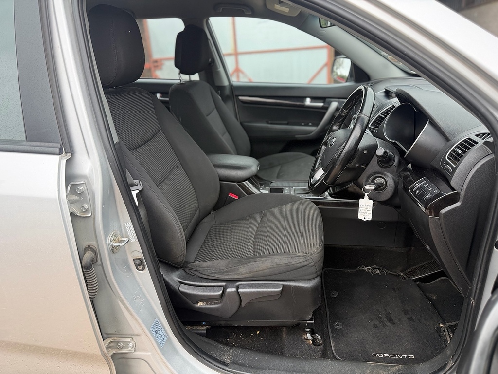 Kia Sorento Silver #17