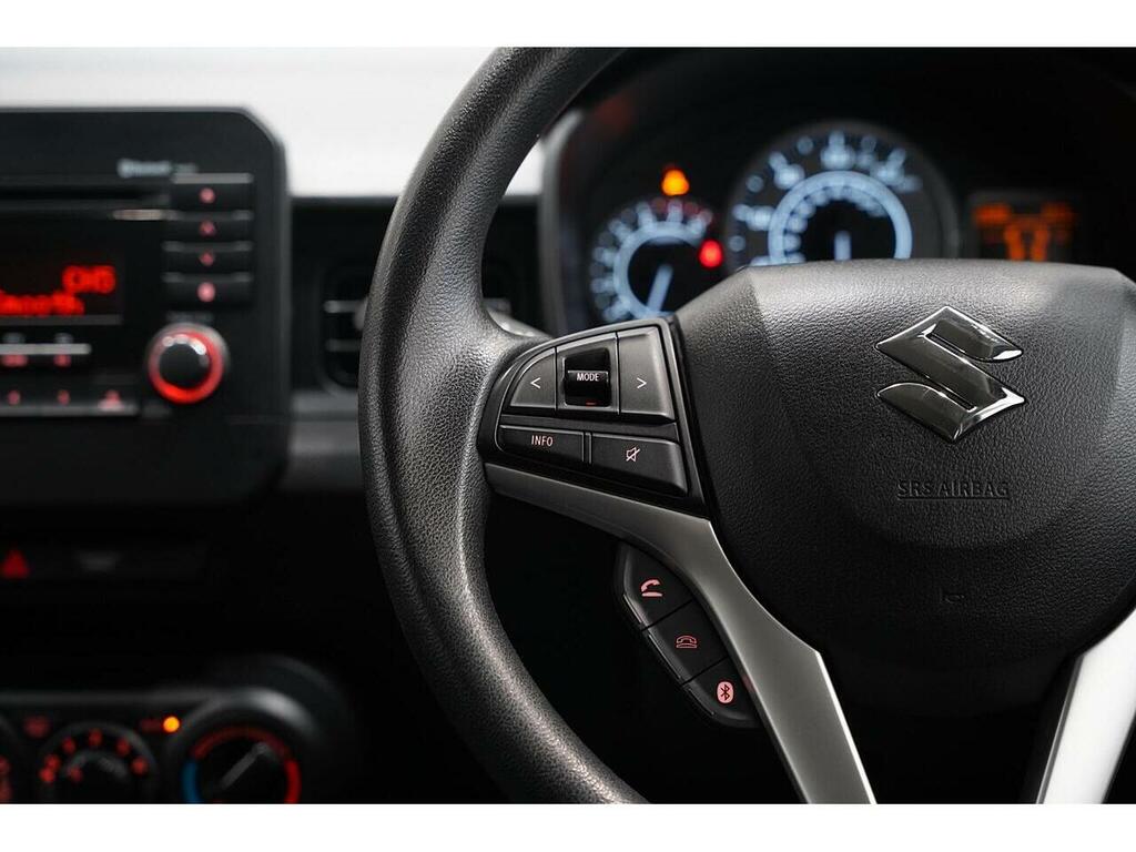 Suzuki Ignis Hatchback White #14