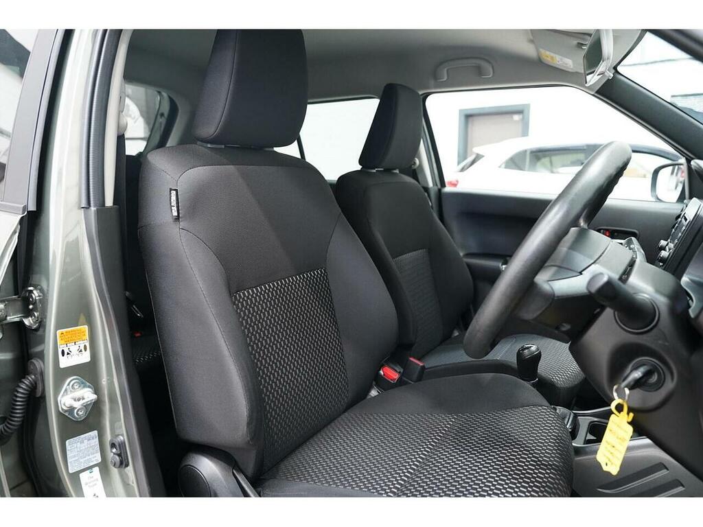 Suzuki Ignis Hatchback White #12