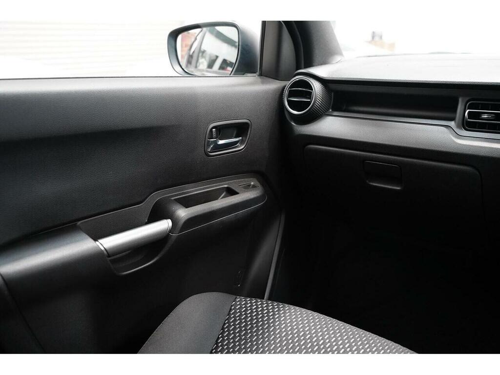 Suzuki Ignis Hatchback White #18