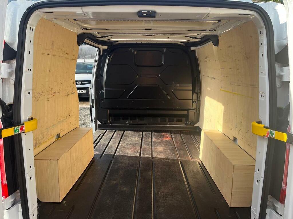 Ford Transit Custom 300 Ecoblue Limited LC23FVH White #3