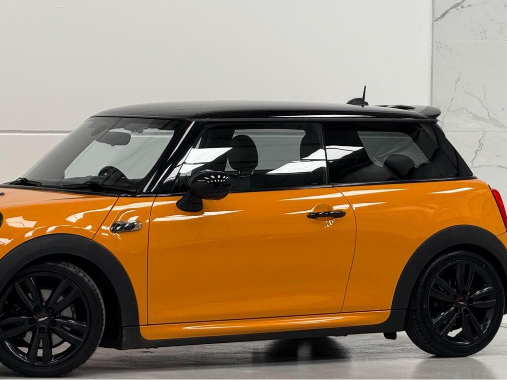 Mini Hatch One 5-Door White #11