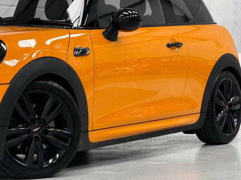 Mini Hatch One 5-Door White #26