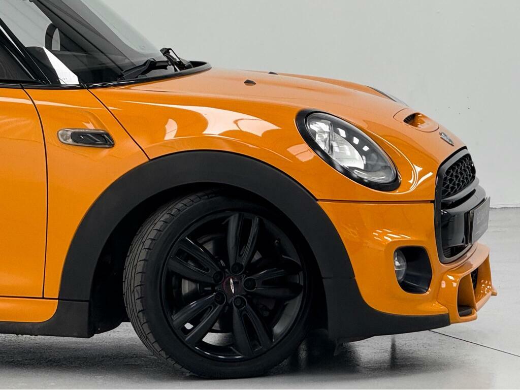 Mini Hatch One 5-Door White #29