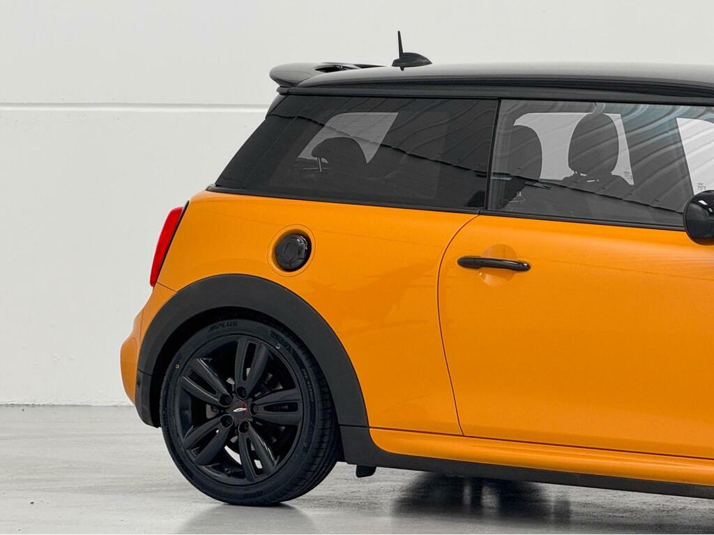 Mini Hatch One 5-Door White #23