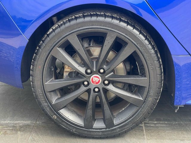Jaguar XE 2.0D R-sport Saloon Euro 6 S S Blue #4