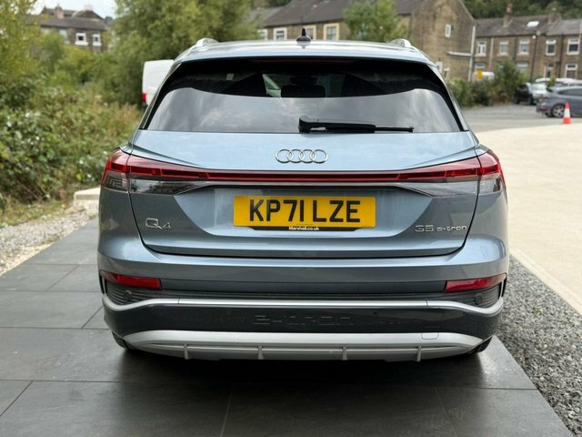 Audi Q4 E Tron 35 S Line Suv 55Kwh 170 Ps Blue #3
