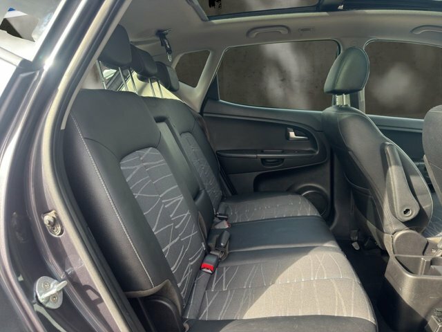 Kia Venga 3 Silver #19