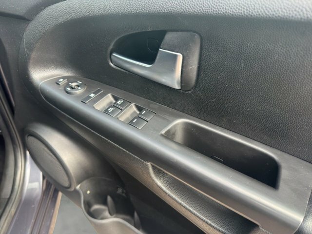 Kia Venga 3 Silver #22