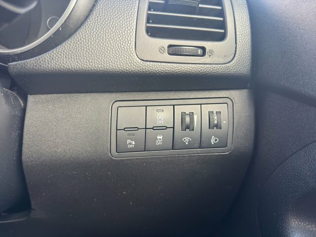 Kia Venga 3 Silver #37