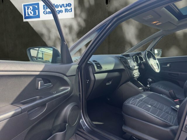 Kia Venga 3 Silver #17